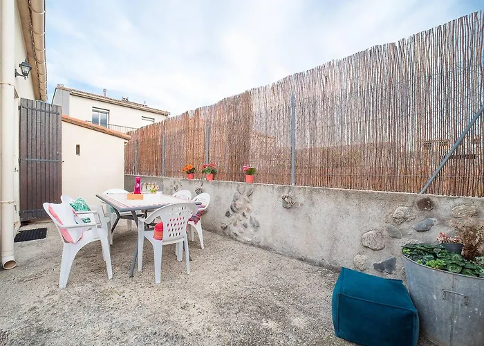 Maison F3 A Avec Jardin, Terrasses Et Climatisation, Proche Centre-ville - Fr-1-703-96 Holiday home *
